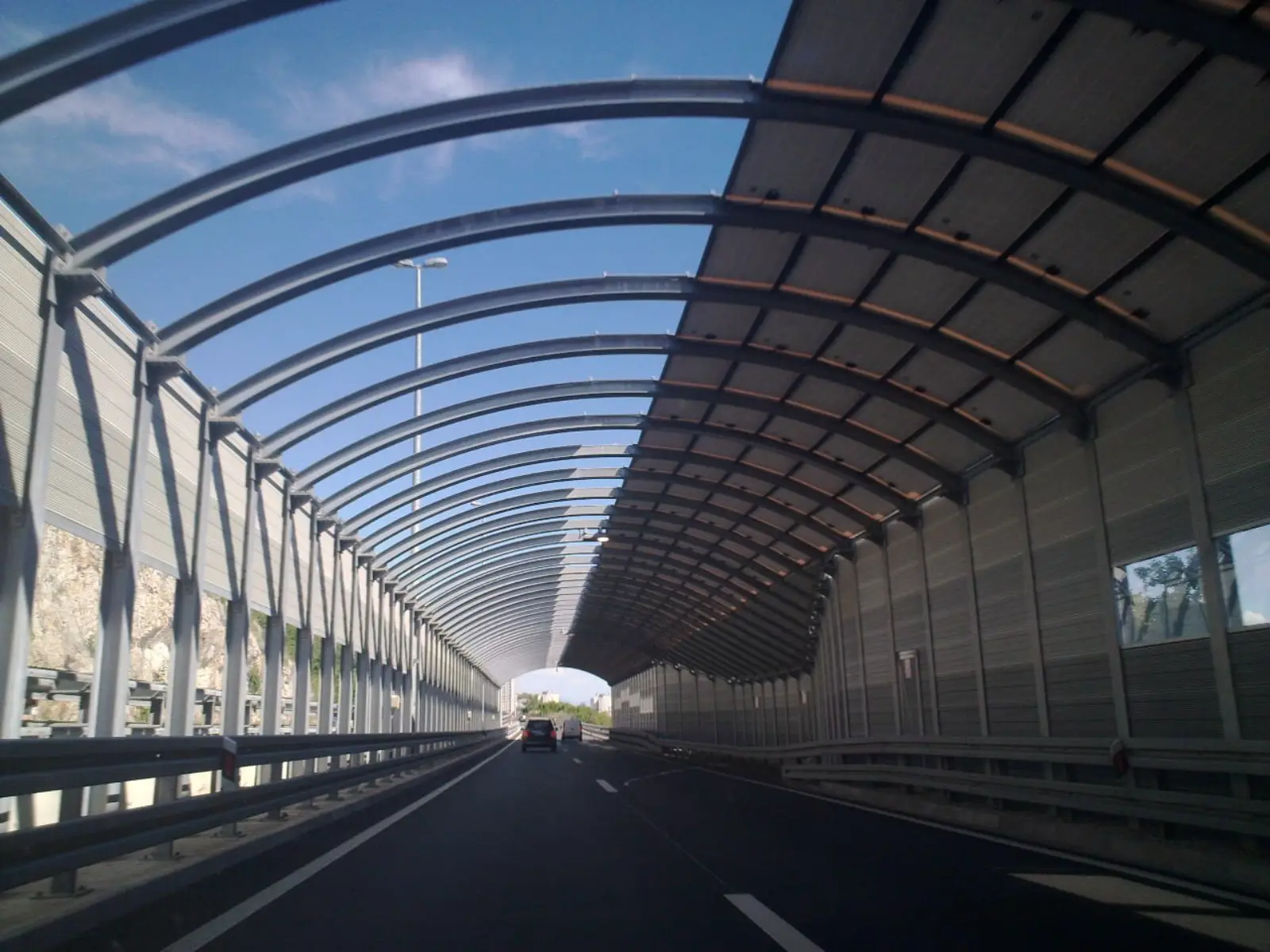 Karawanken-Tunnel zwischen Österreich und Slowenien — Hauptanreise nach Kroatien.